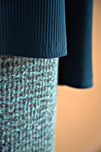 Pull viscose côtelé cintré