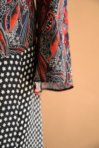 Chemisier satin paisley rouge