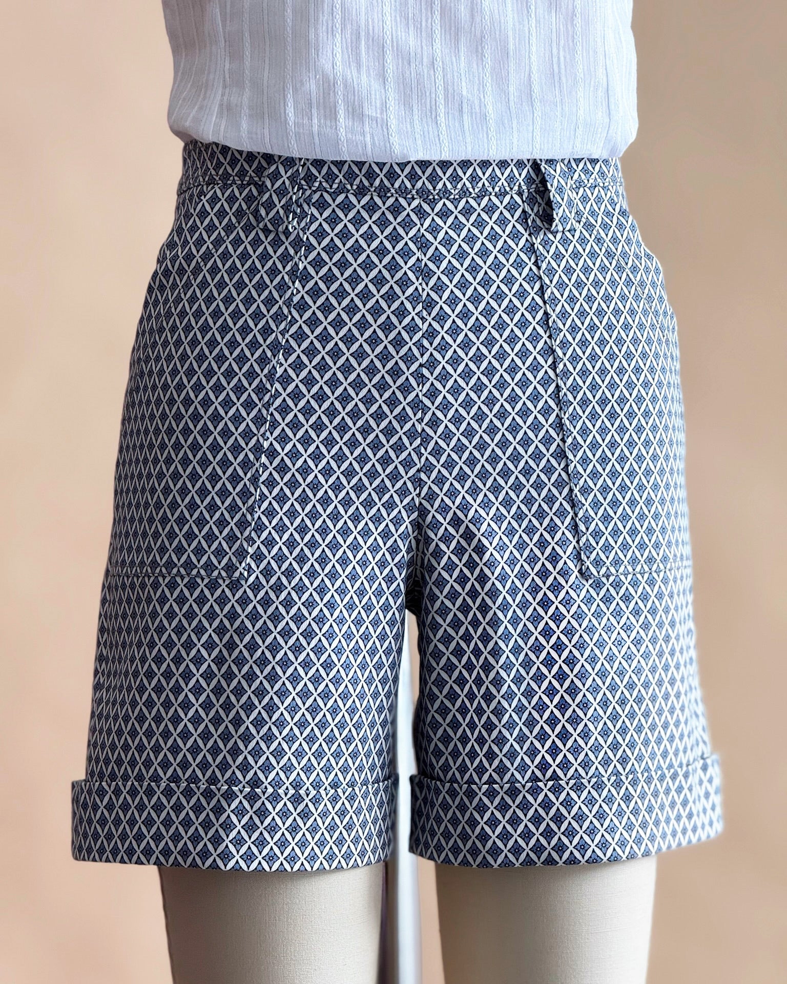 Short 7017 - Atelier Boutique Isabelle Elie