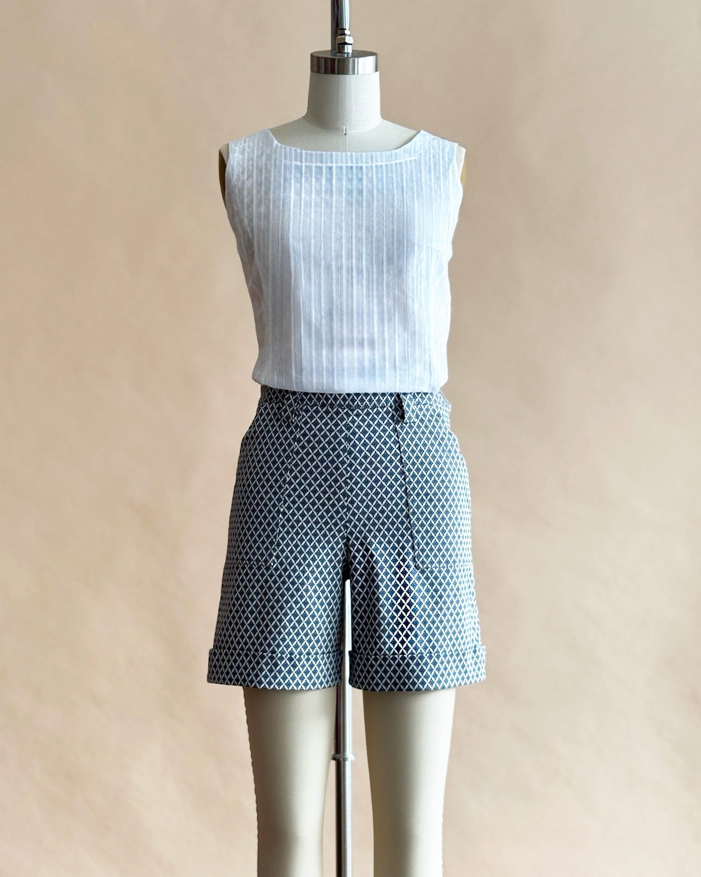 Short 7017 - Atelier Boutique Isabelle Elie